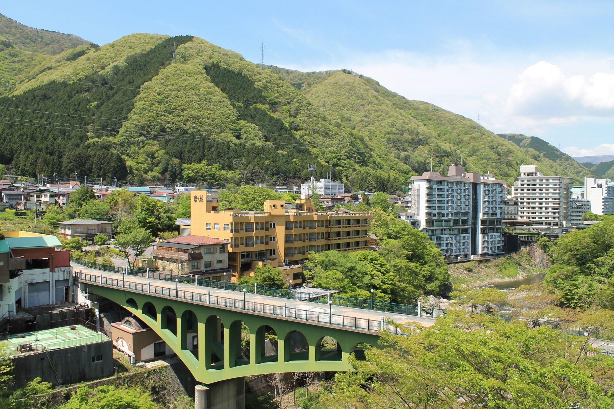 Hotel Kinugawa Onsen Sanraku Nikko Exterior foto